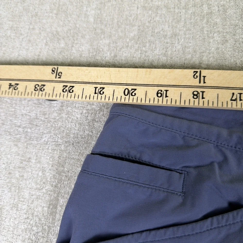Patagonia Quandary Shorts Men Size 40 Forge Grey Gray Zip Cargo Hiking outdoors